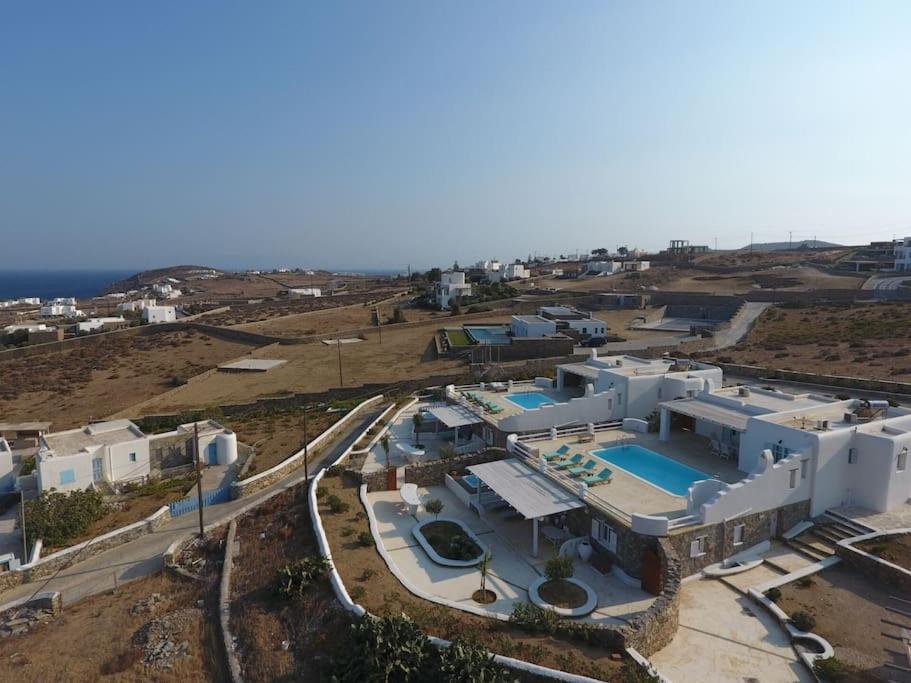 Villa Chaniotis Jacuzzi & Pool Mykonos Town